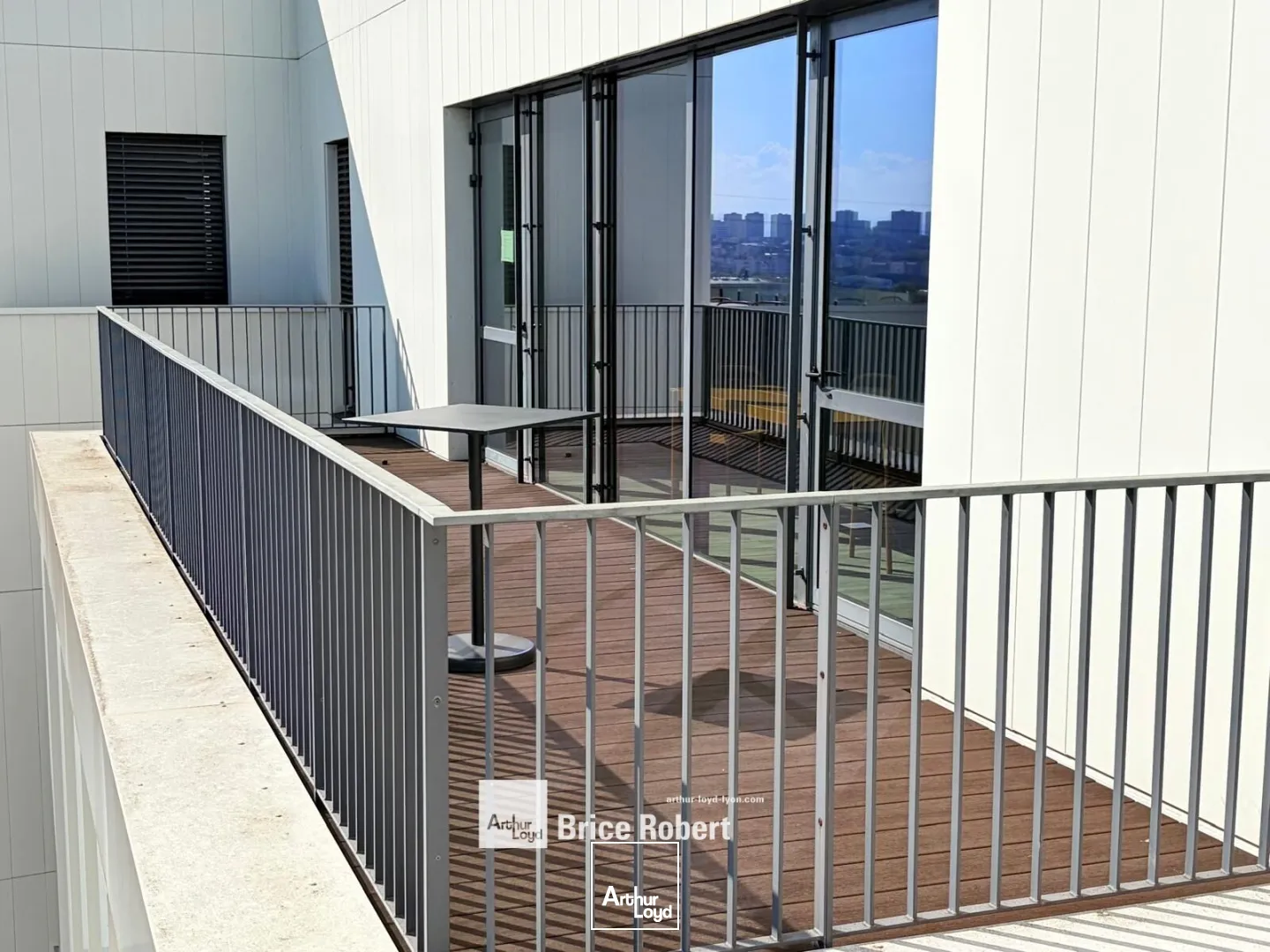 Bureaux - Location - VENISSIEUX - 69200 - 231.4-1512.2 - 7958009