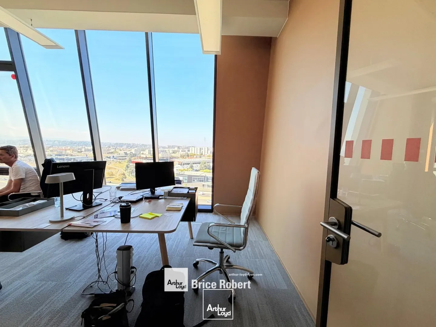 Bureaux - Location - VENISSIEUX - 69200 - 231.4-1512.2 - 7958017