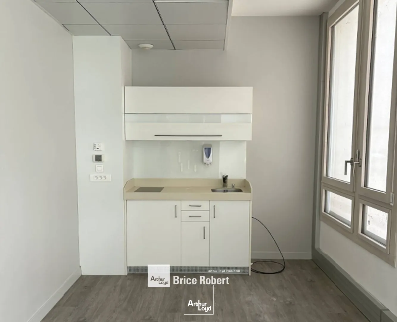 Bureaux - Location - LYON - 69009 - 183-512 - 7958021