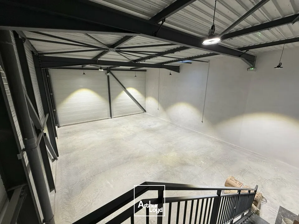 Locaux d'activité & Entrepôts - Location - VALENCE - 26000 - 360-360 - 7958156