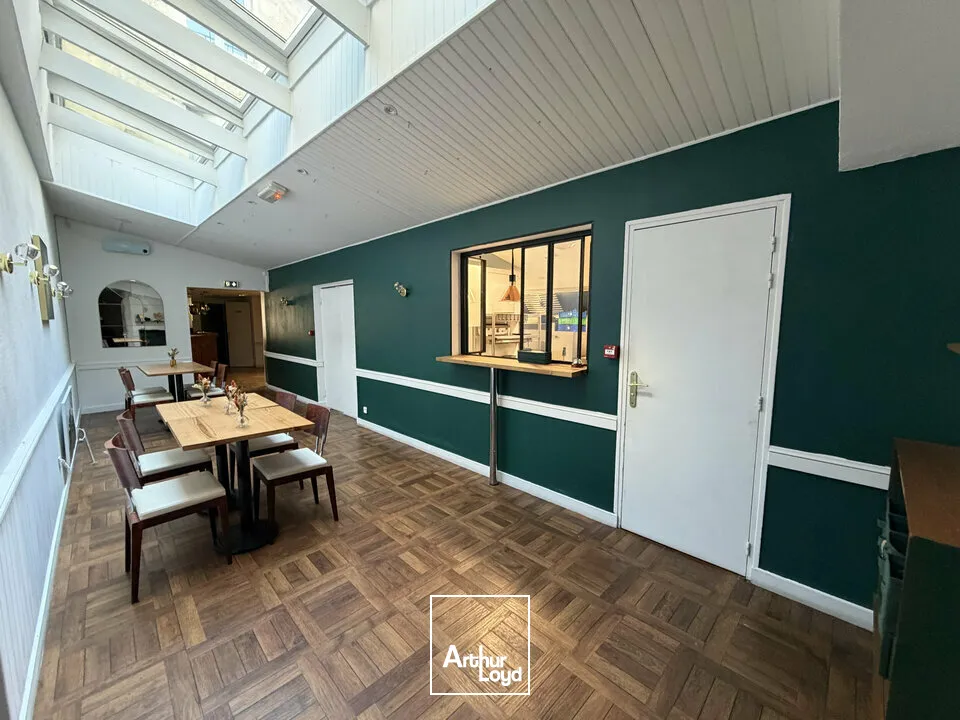 Locaux commerciaux - Location - POITIERS - 86000 - 158-158 - 7958269