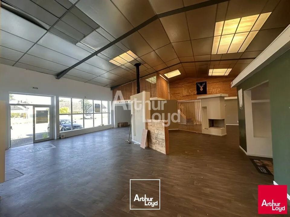 Locaux d'activité & Entrepôts - Location - LA MÉZIÈRE - 35520 - 300-300 - 7958286