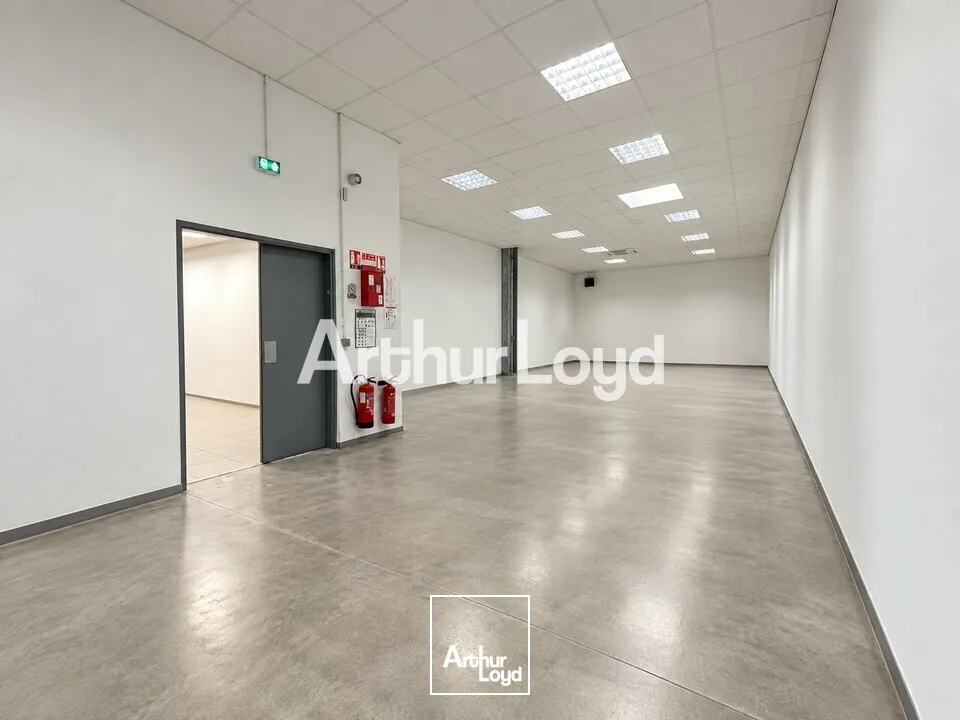 Locaux commerciaux - Location - CHAMBRAY LES TOURS - 37170 - 388-388 - 7958314