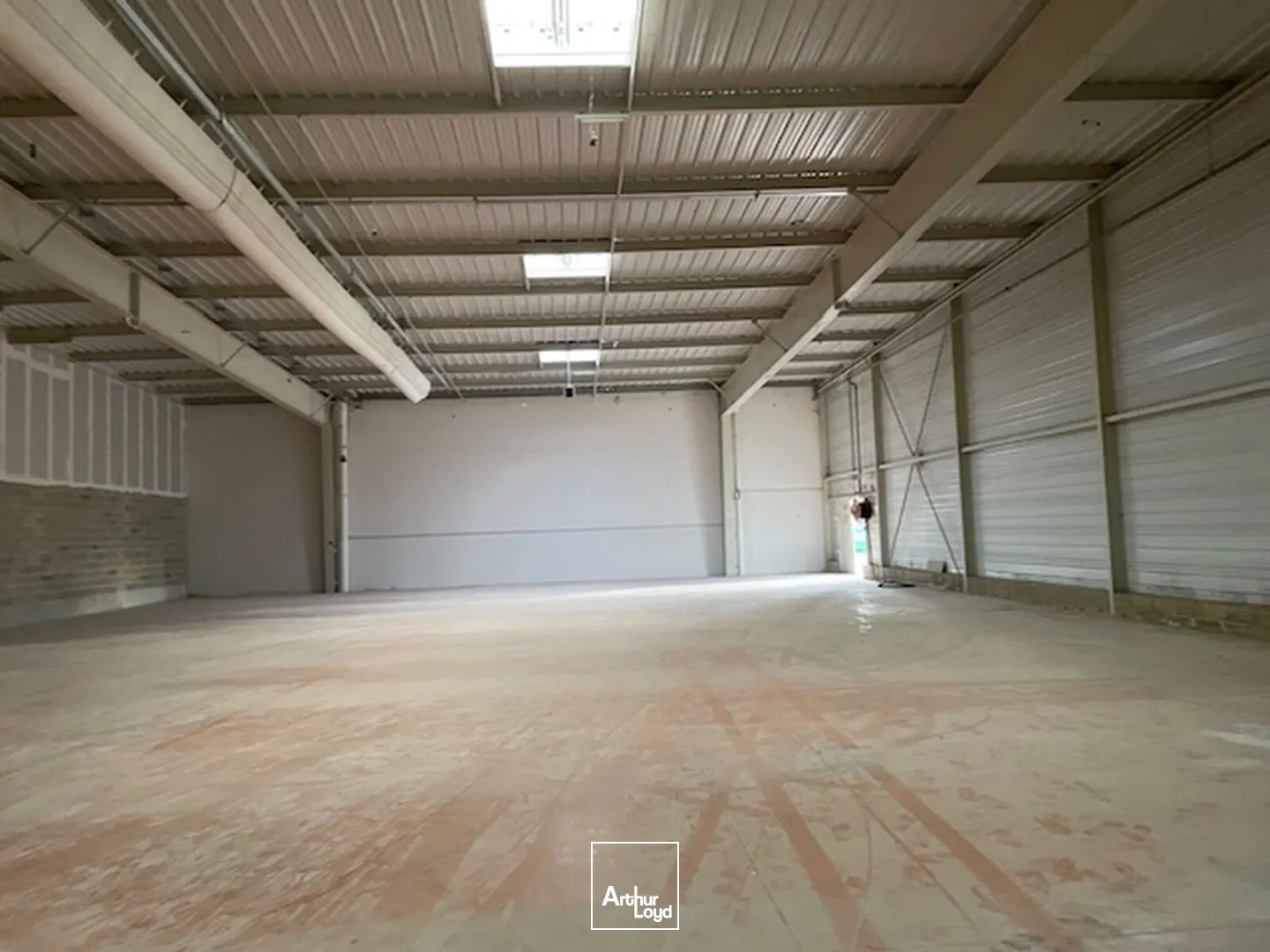 Locaux commerciaux - Vente - SOISSONS - 02200 - 1750-2200 - 7958321