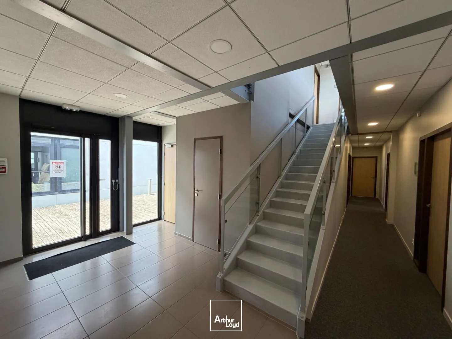 Bureaux - Location - LACROIX SAINT OUEN - 60610 - 21.06-21.06 - 7958398