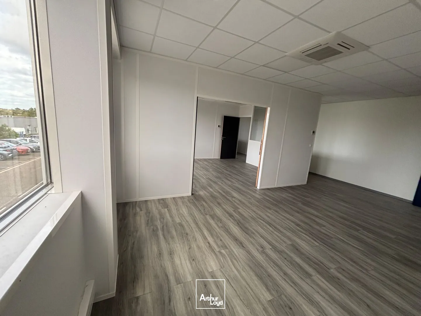 Bureaux - Location - ARTIGUES PRES BORDEAUX - 33370 - 20-517 - 7958597