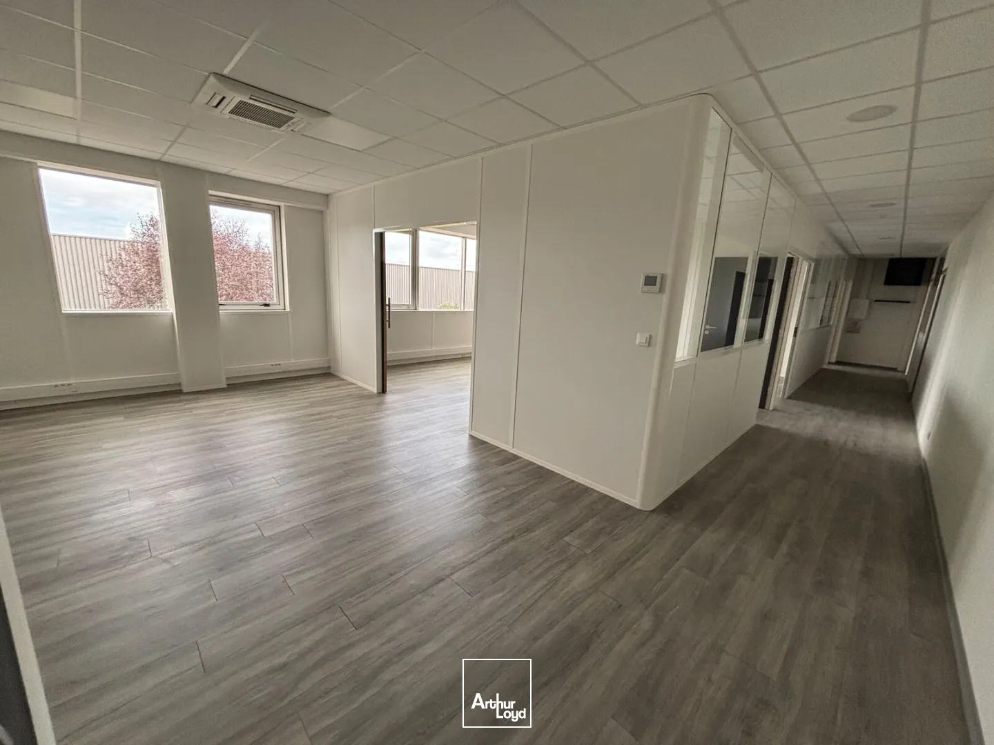 Bureaux - Location - ARTIGUES PRES BORDEAUX - 33370 - 20-517 - 7958591