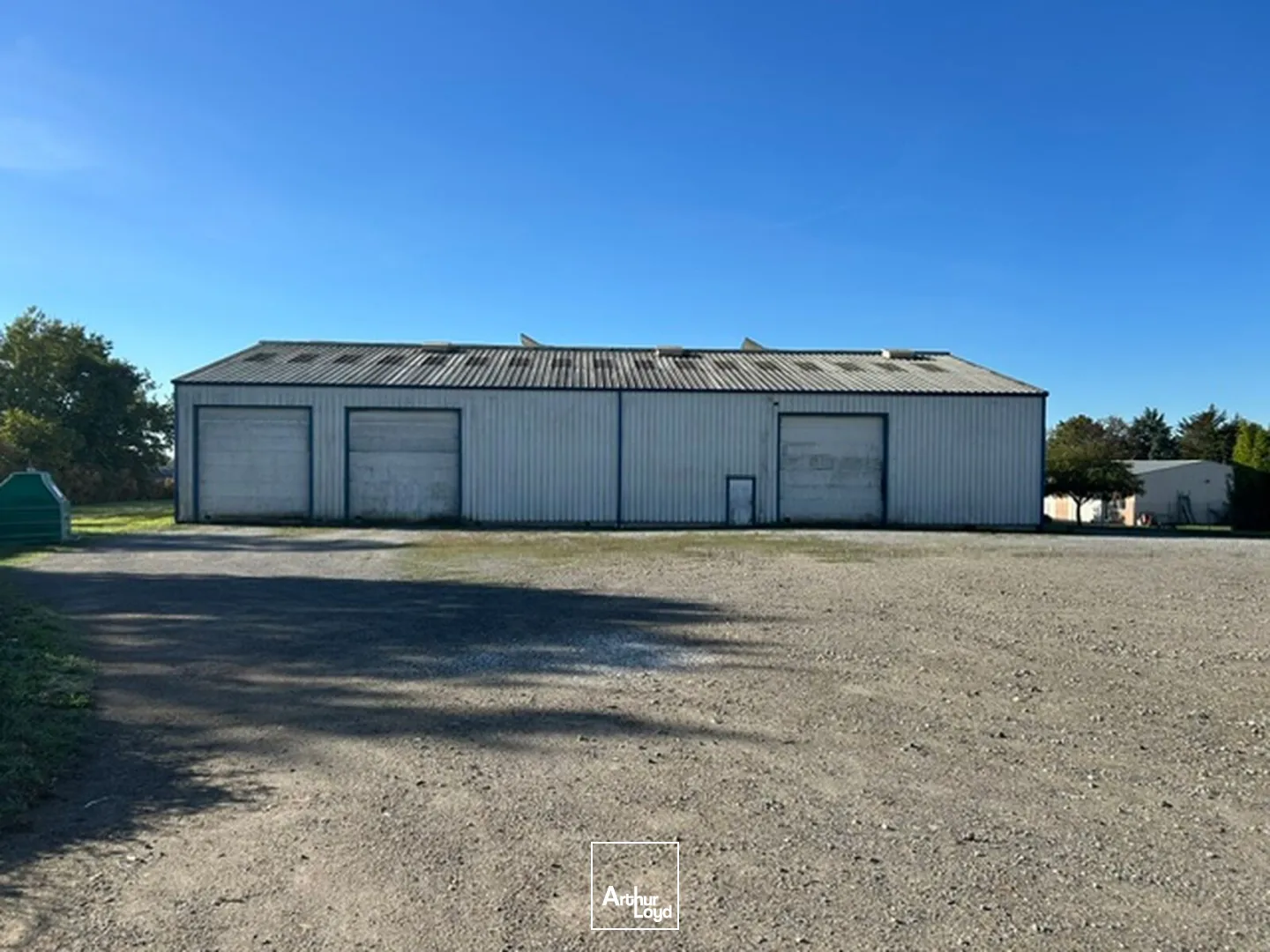 Locaux d'activité & Entrepôts - Vente - LE BIGNON - 44140 - 920-920 - 7958740