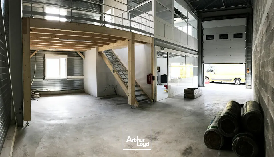 Locaux d'activité & Entrepôts - Vente - SAINT APOLLINAIRE - 21850 - 166-166 - 7959345