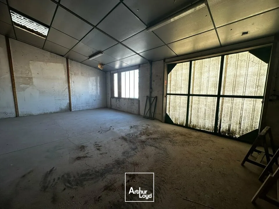 Locaux d'activité & Entrepôts - Location - BOURGES - 18000 - 700-700 - 7959376