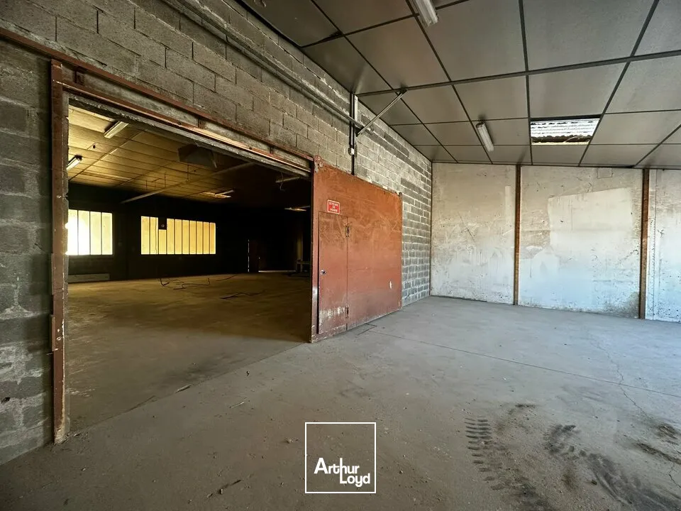 Locaux d'activité & Entrepôts - Location - BOURGES - 18000 - 700-700 - 7959378