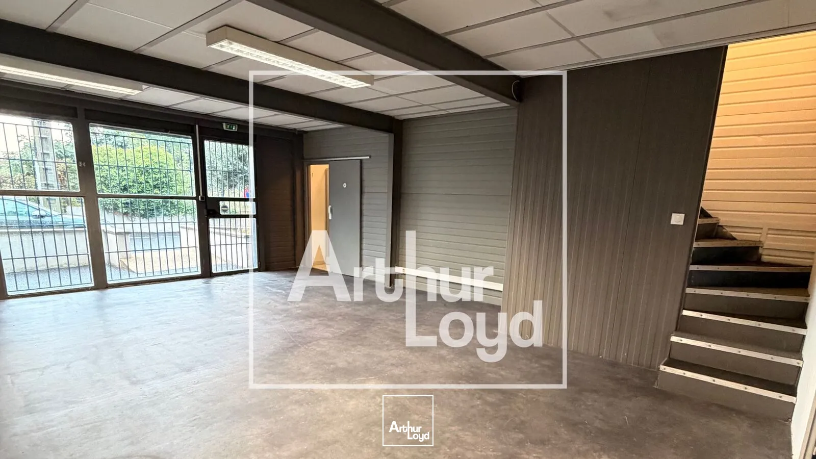 Locaux d'activité & Entrepôts - Location - SAINT JEAN DE VEDAS - 34430 - 115-115 - 7959557