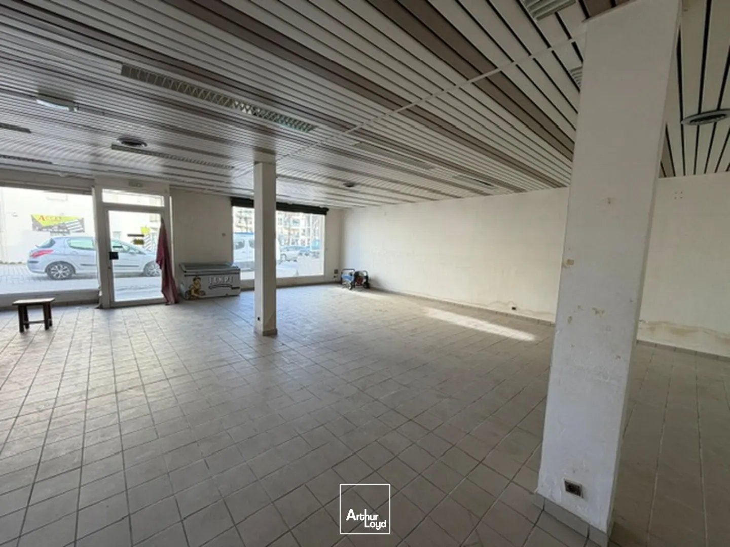 Locaux commerciaux - Location - PLOUGONVELIN - 29217 - 143-143 - 7959584