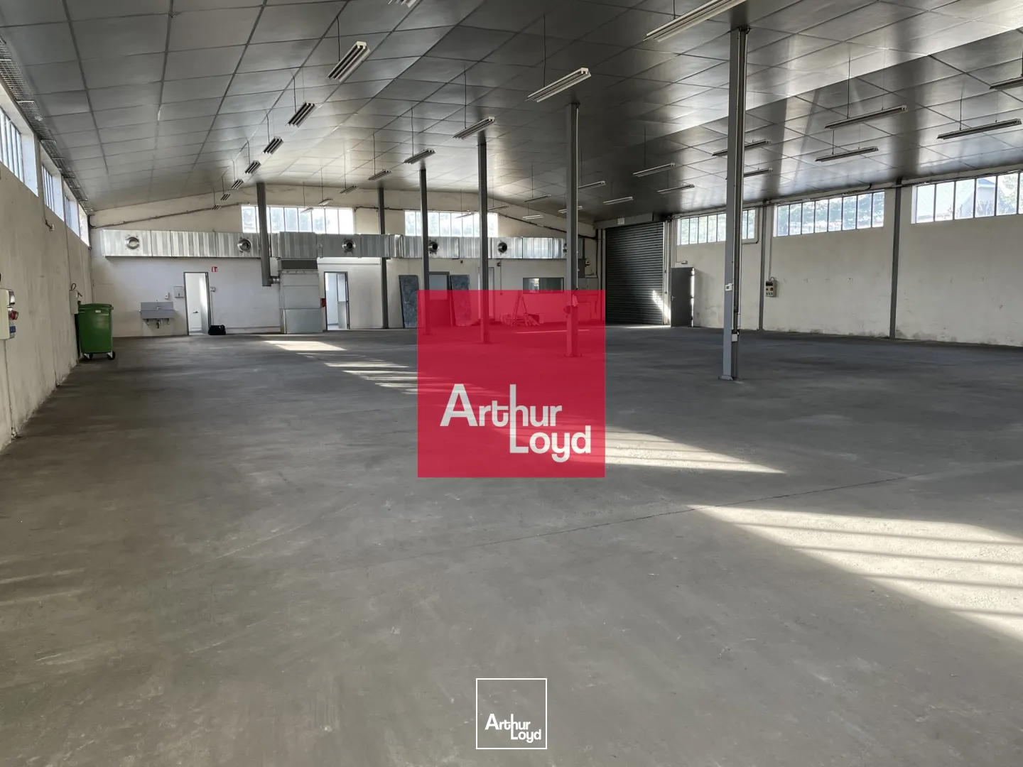 Locaux d'activité & Entrepôts - Location - SEYSSINET PARISET - 38170 - 700-700 - 7959633