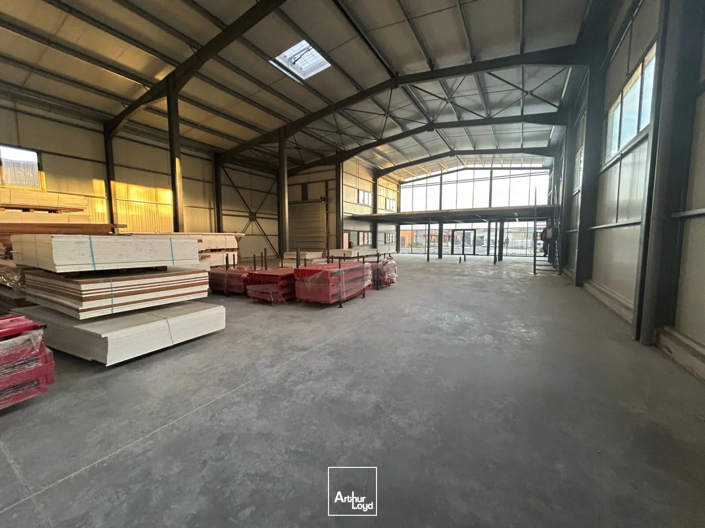 Locaux d'activité & Entrepôts - Vente - AIGREFEUILLE SUR MAINE - 44140 - 807-807 - 7959771