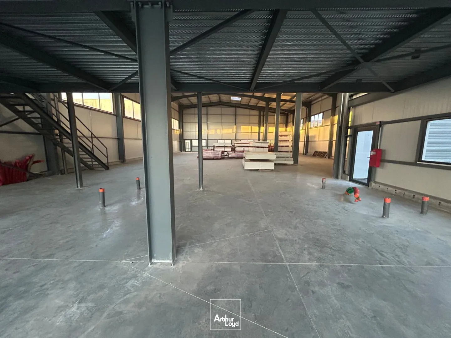 Locaux d'activité & Entrepôts - Vente - AIGREFEUILLE SUR MAINE - 44140 - 807-807 - 7959772