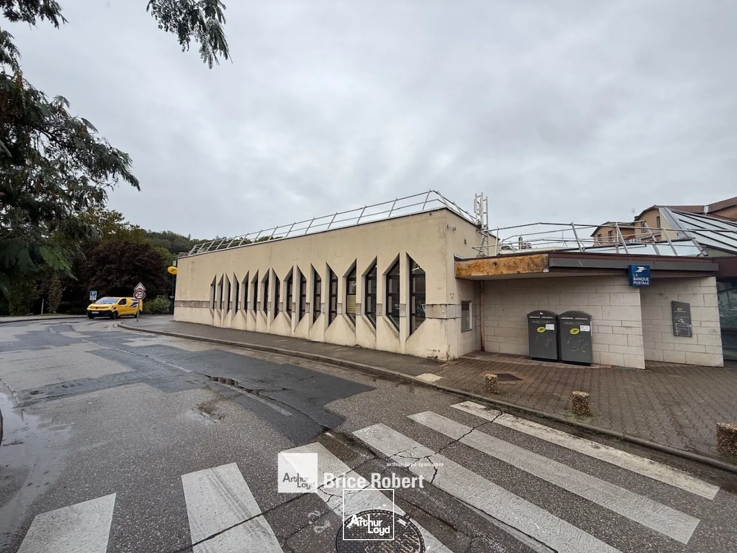 Locaux commerciaux - Location - MIRIBEL - 01700 - 372-372 - 7960235