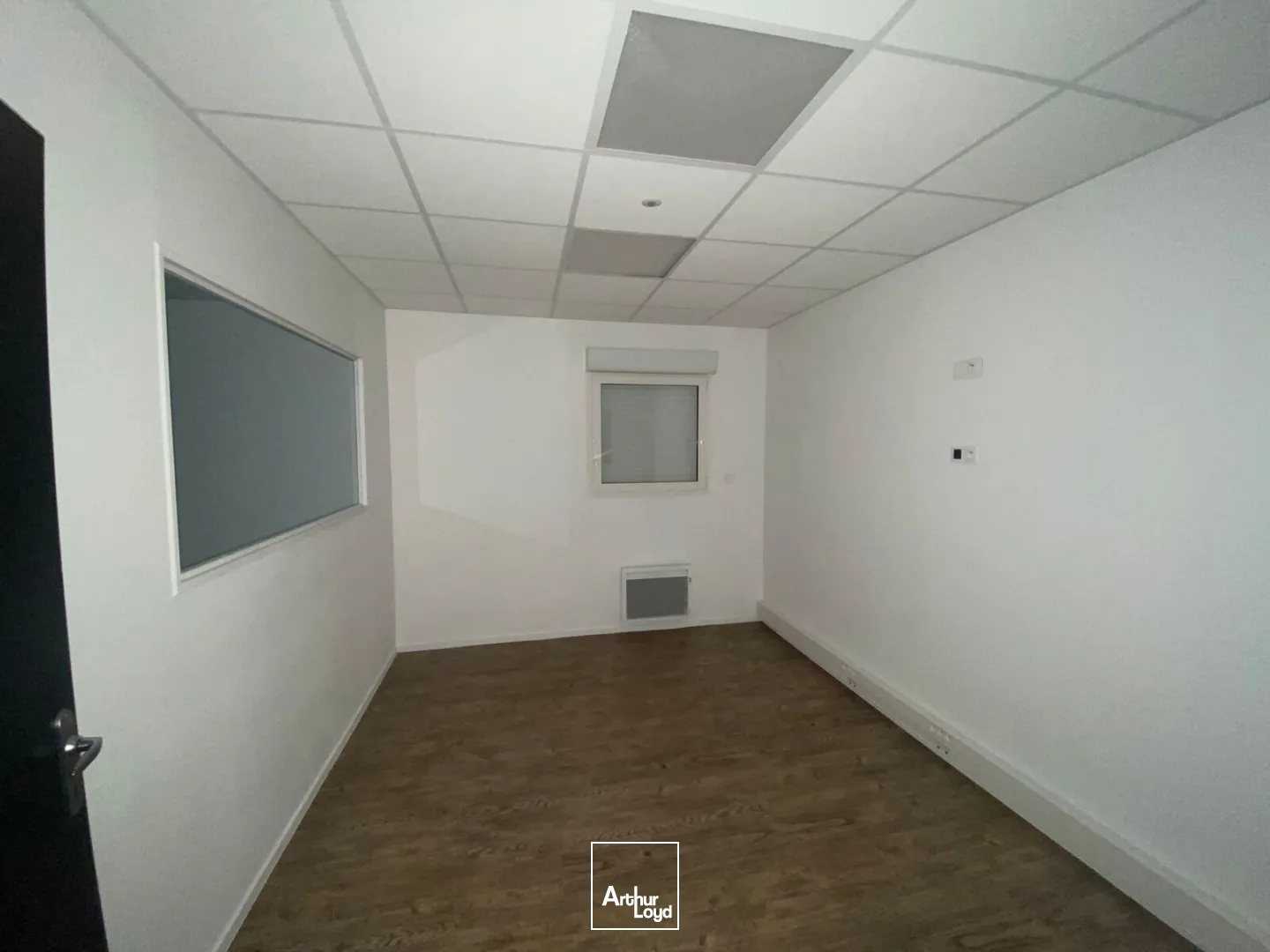 Locaux d'activité & Entrepôts - Vente - CRACH - 56950 - 594-594 - 7962401