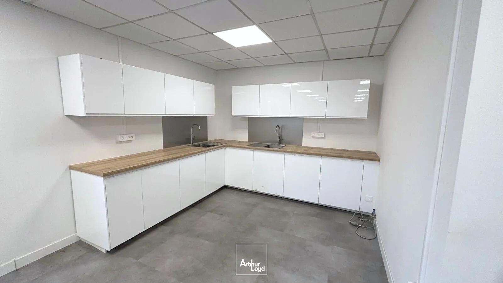 Locaux d'activité & Entrepôts - Vente - NANTERRE - 92000 - 2792.5-2792.5 - 7963183