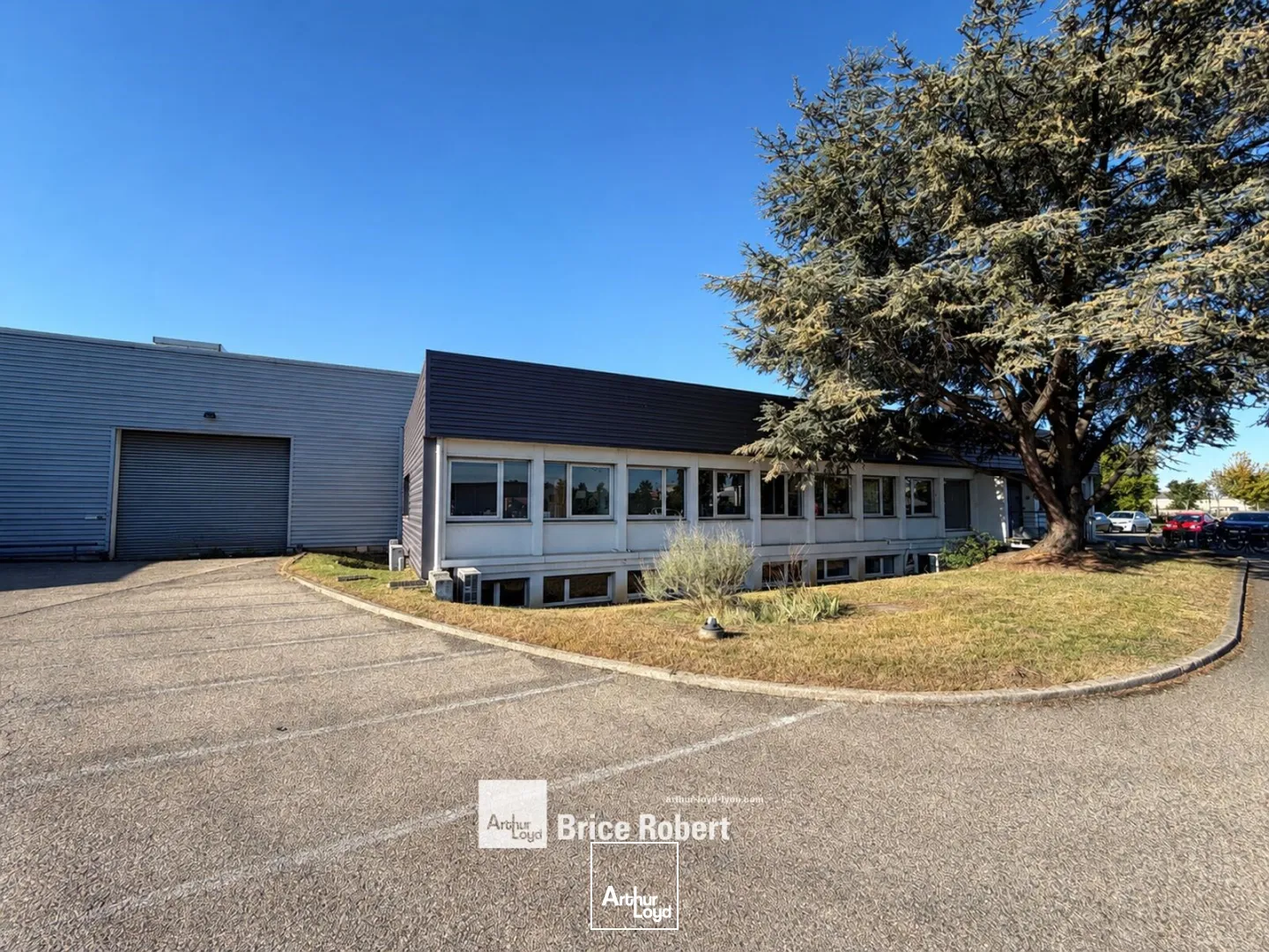Locaux d'activité & Entrepôts - Location - SAINT PRIEST - 69800 - 4100-4100 - 7969587