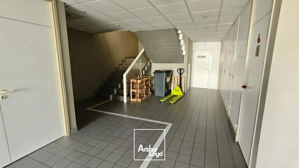Bureaux - Location - LE BOURGET-DU-LAC - 73370 - 104-104 - 7969809