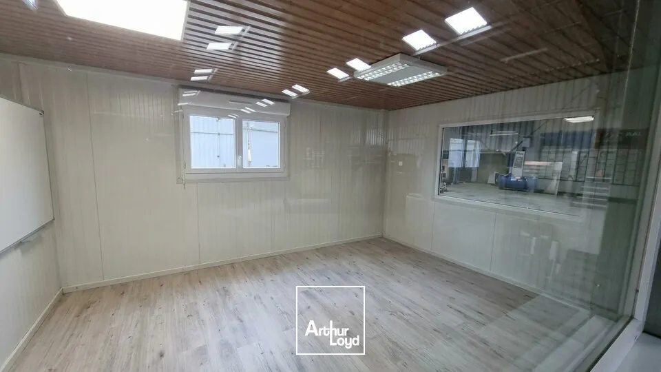 Locaux d'activité & Entrepôts - Location - ASLONNES - 86340 - 787-787 - 7979386