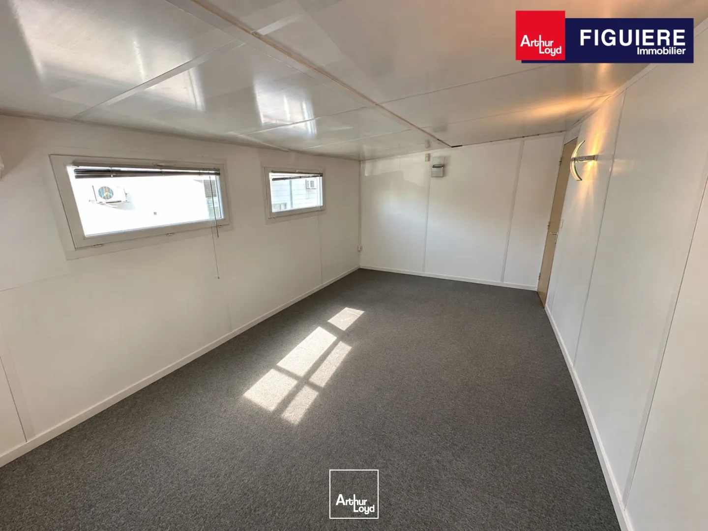 Bureaux - Vente - VENELLES - 13770 - 153.22-153.22 - 7979529