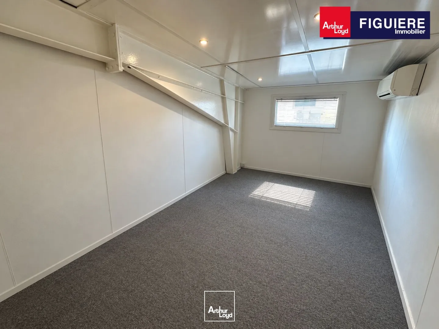 Bureaux - Vente - VENELLES - 13770 - 153.22-153.22 - 7979531
