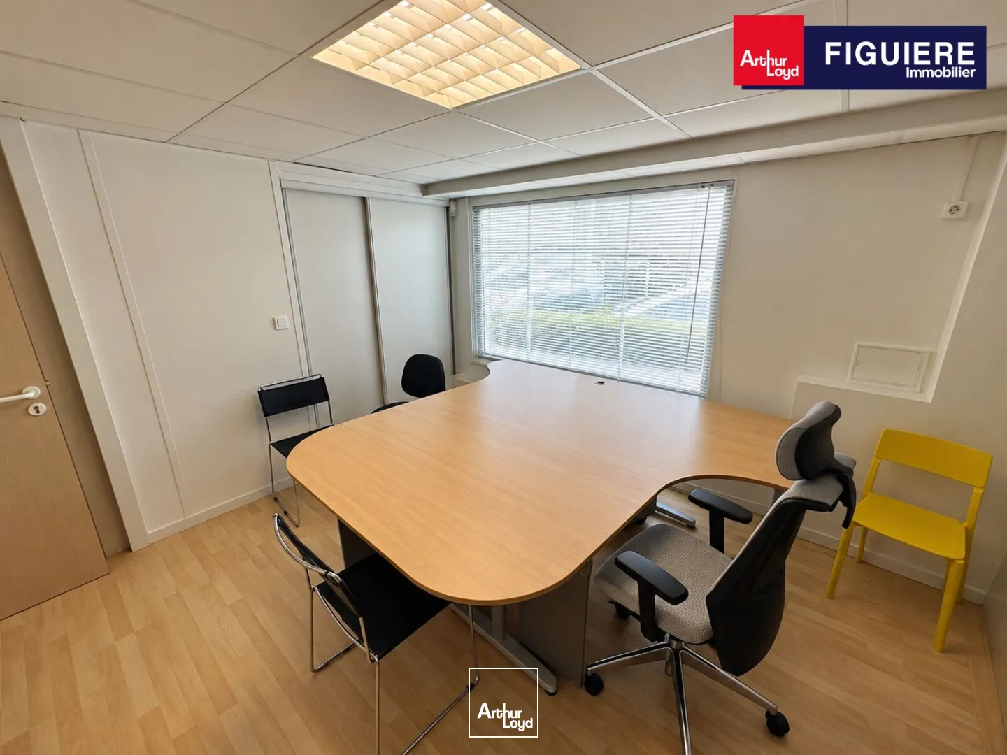 Bureaux - Vente - VENELLES - 13770 - 153.22-153.22 - 7979532