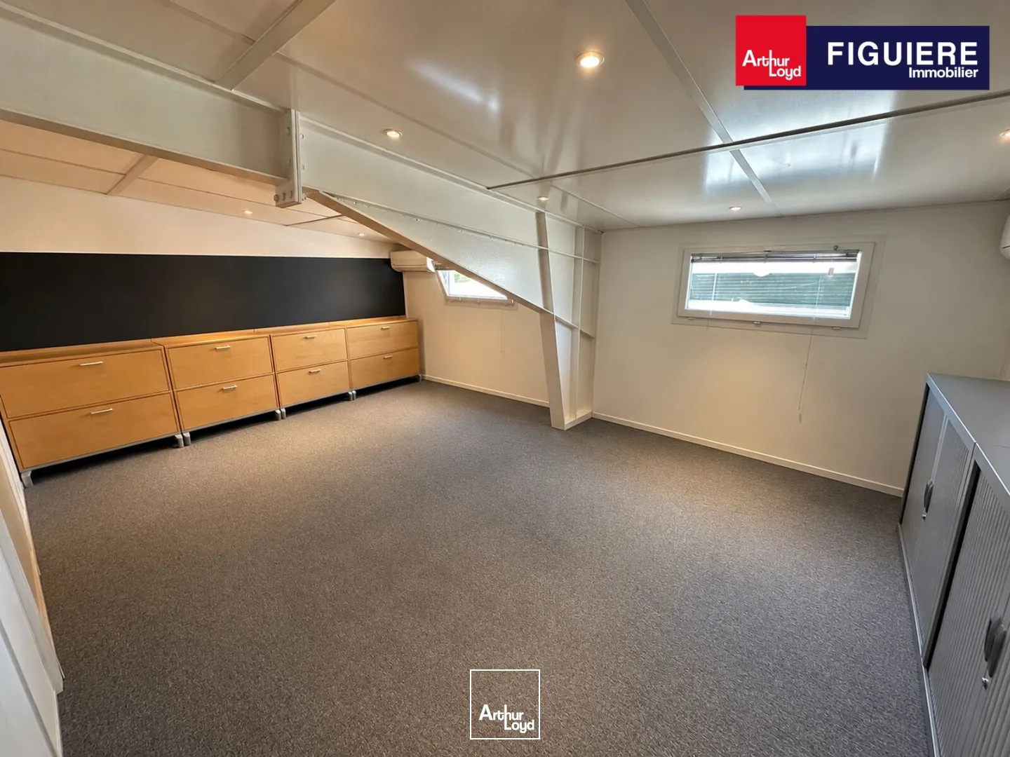 Bureaux - Vente - VENELLES - 13770 - 153.22-153.22 - 7979535