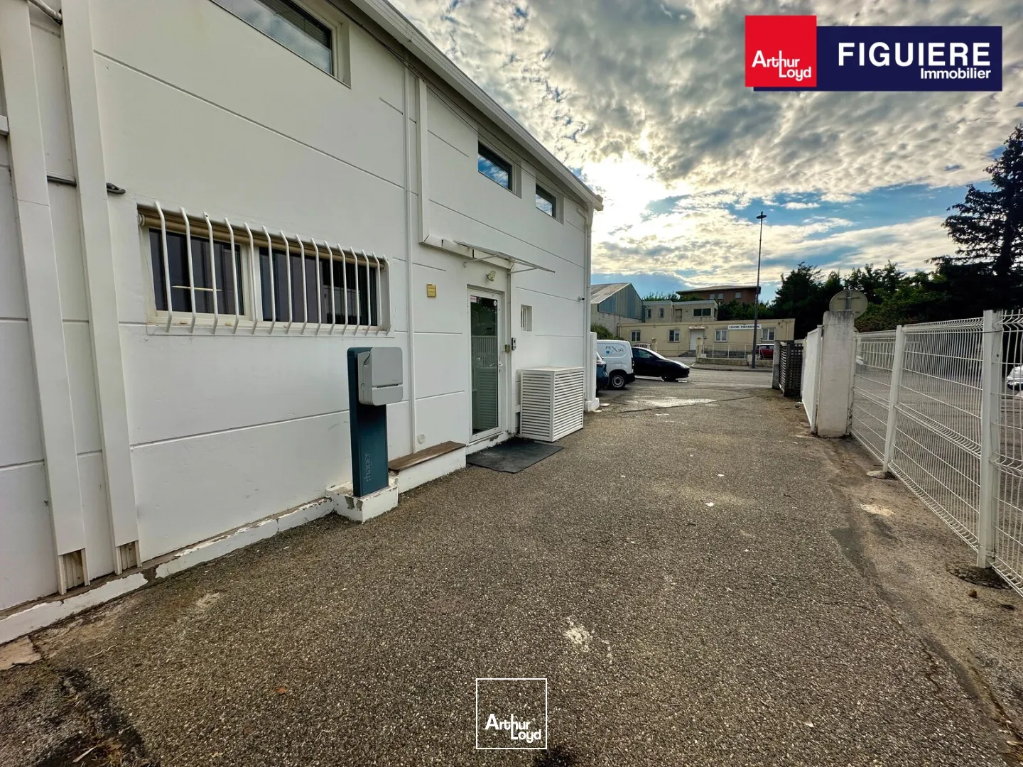 Bureaux - Vente - VENELLES - 13770 - 153.22-153.22 - 7979533