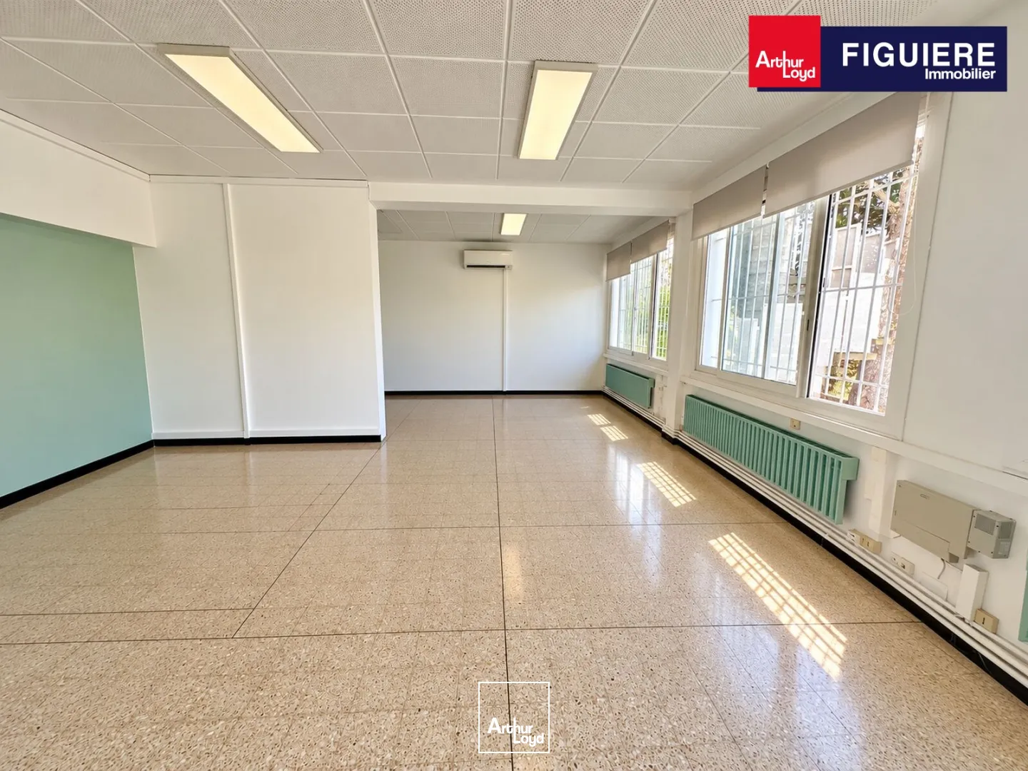 Bureaux - Location - LUYNES - 13080 - 71.92-71.92 - 7979592
