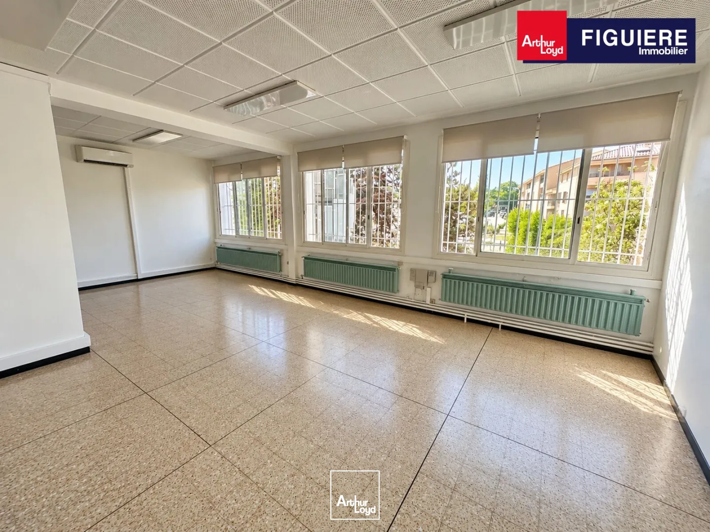 Bureaux - Location - LUYNES - 13080 - 71.92-71.92 - 7979593
