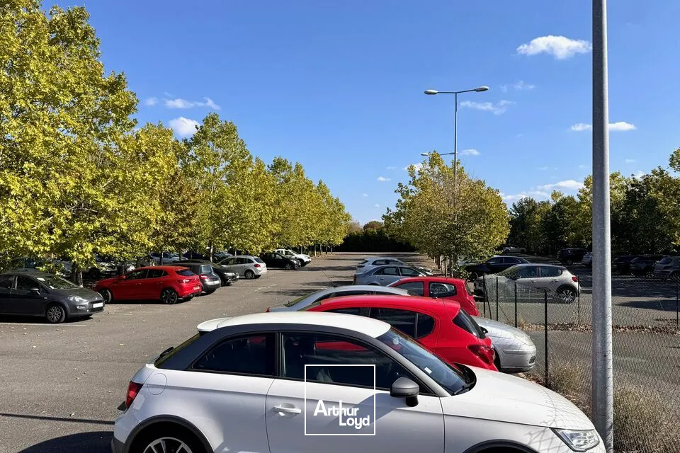 Bureaux - Location - L'ISLE D'ESPAGNAC - 16340 - 1800-1800 - 7980013
