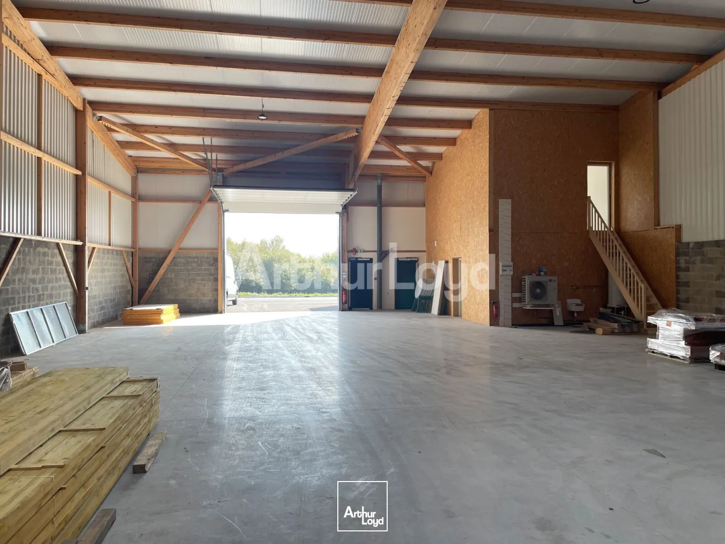 Locaux d'activité & Entrepôts - Location - COQUELLES - 62231 - 570-570 - 7980093