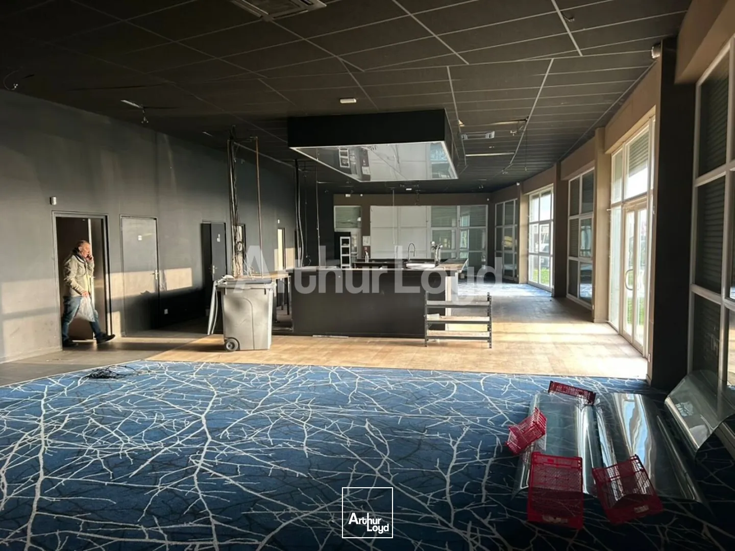 Locaux commerciaux - Location - PETITE FORET - 59494 - 560-560 - 7980098