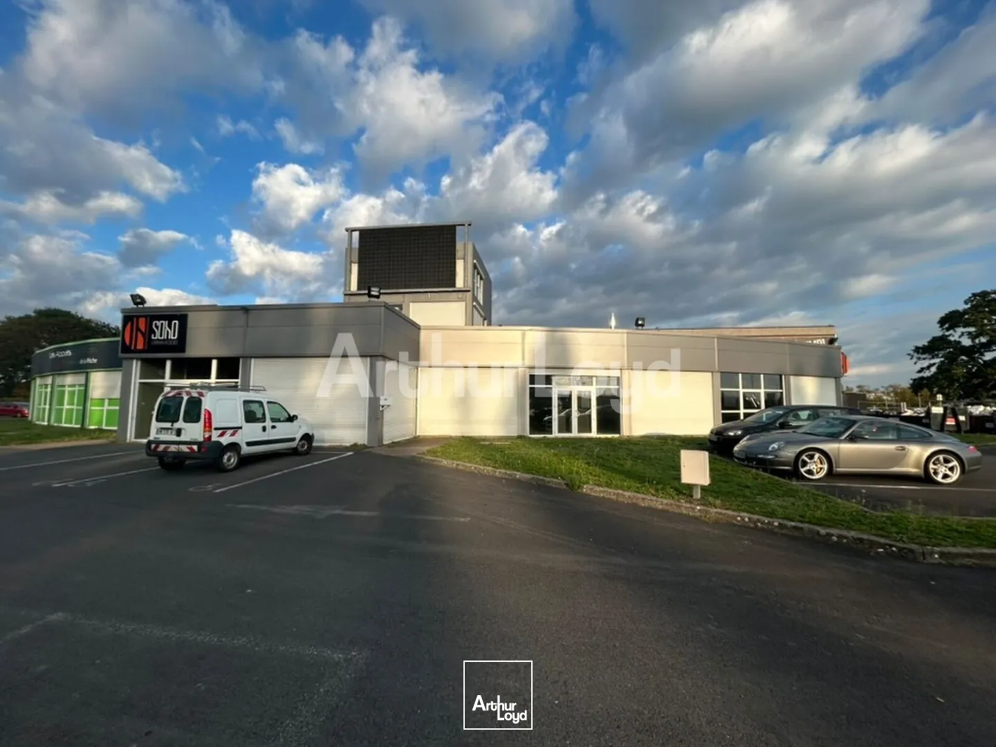 Locaux commerciaux - Location - PETITE FORET - 59494 - 560-560 - 7980097