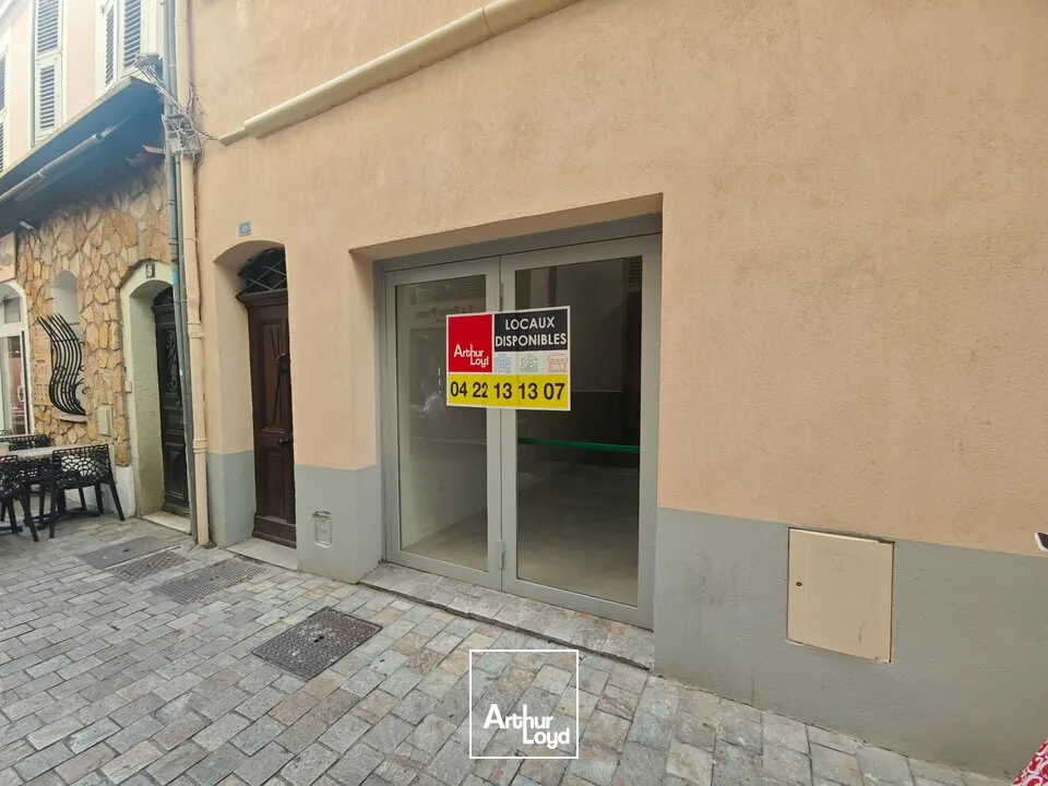 Locaux commerciaux - Location - CANNES - 06400 - 112-112 - 7980346