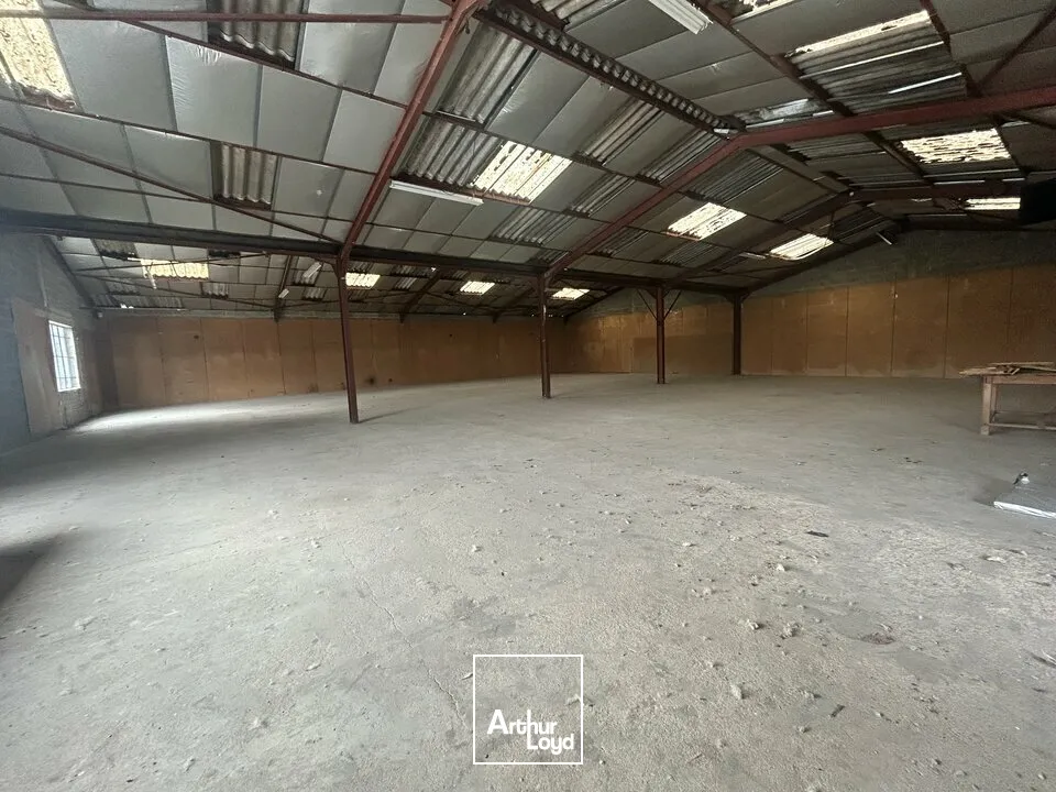 Locaux d'activité & Entrepôts - Location - ÉPERVANS - 71380 - 200-1000 - 7980355