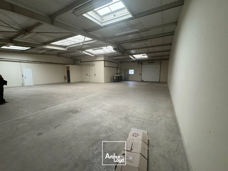 Locaux d'activité & Entrepôts - Location - JOUE LES TOURS - 37300 - 410-410 - 7980454