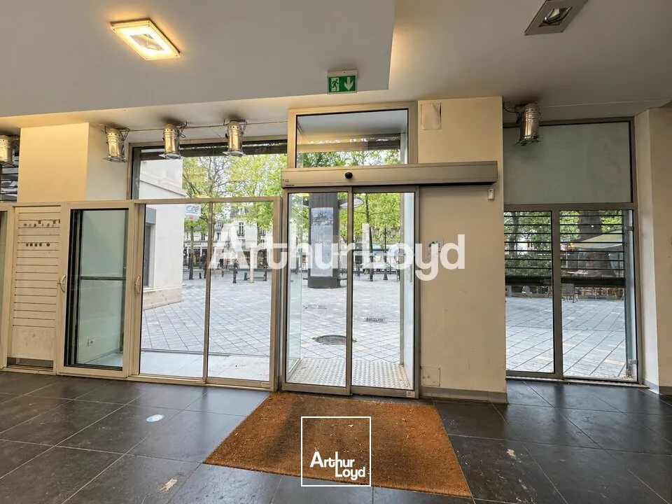 Locaux commerciaux - Location - TOURS - 37000 - 120-120 - 7980457
