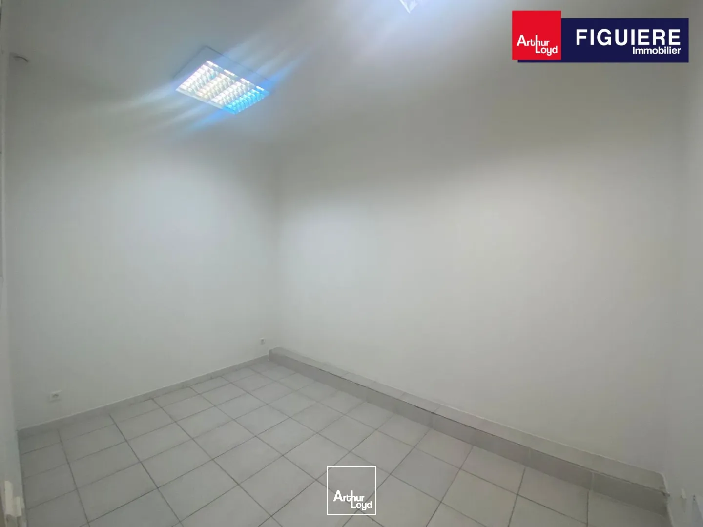 Bureaux - Vente - SALON DE PROVENCE - 13300 - 113-113 - 7980595