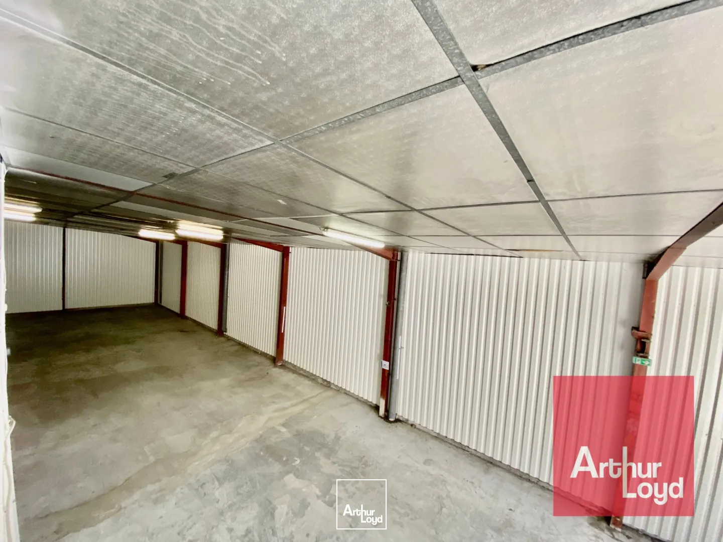 Locaux d'activité & Entrepôts - Location - SAINT JEAN DE VEDAS - 34430 - 600-600 - 7980722