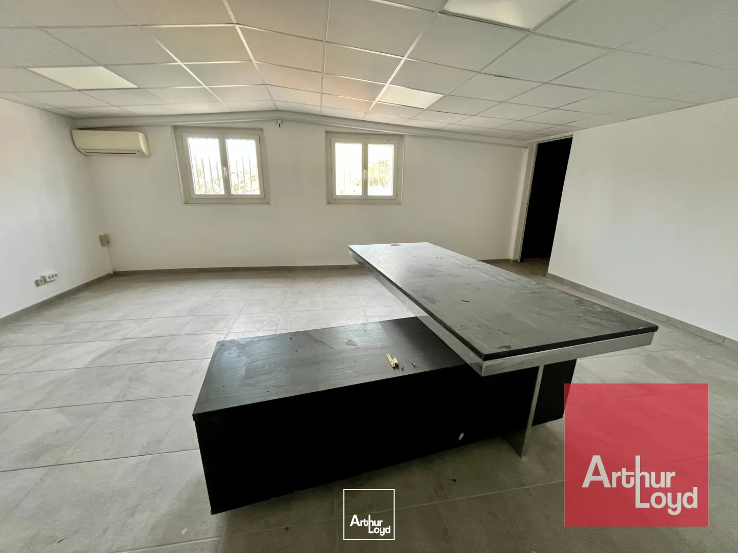 Locaux d'activité & Entrepôts - Location - SAINT JEAN DE VEDAS - 34430 - 600-600 - 7980726