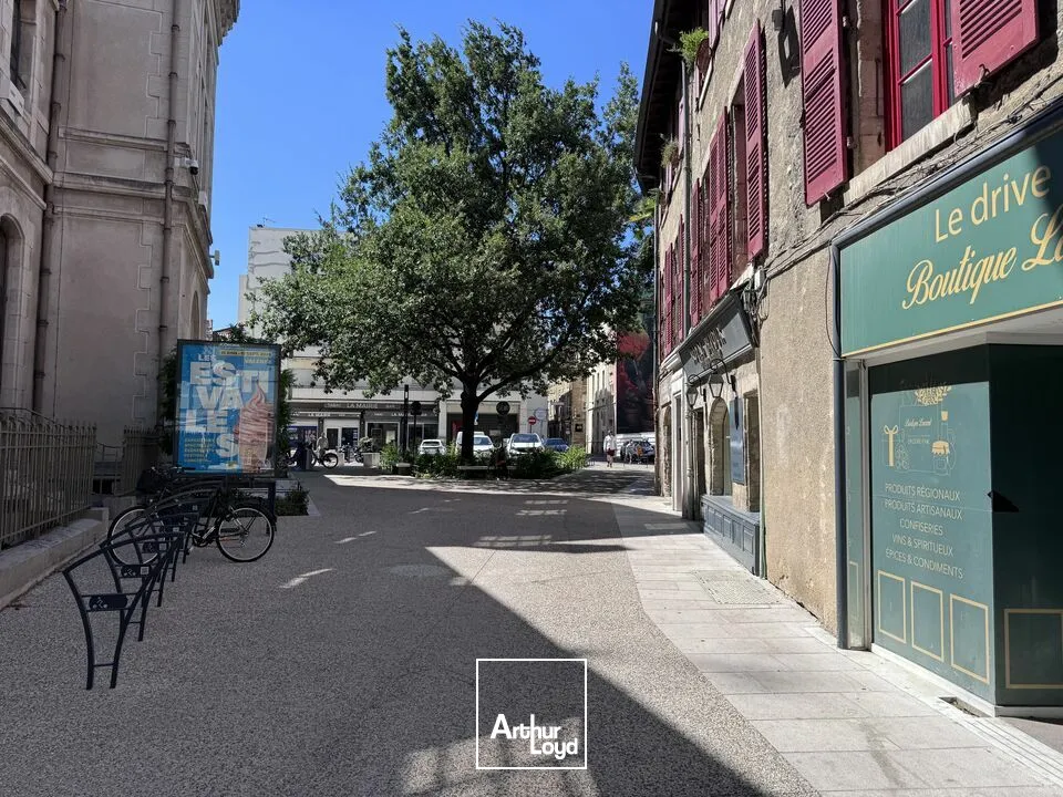 Locaux commerciaux - Location - VALENCE - 26000 - 105-105 - 7981345