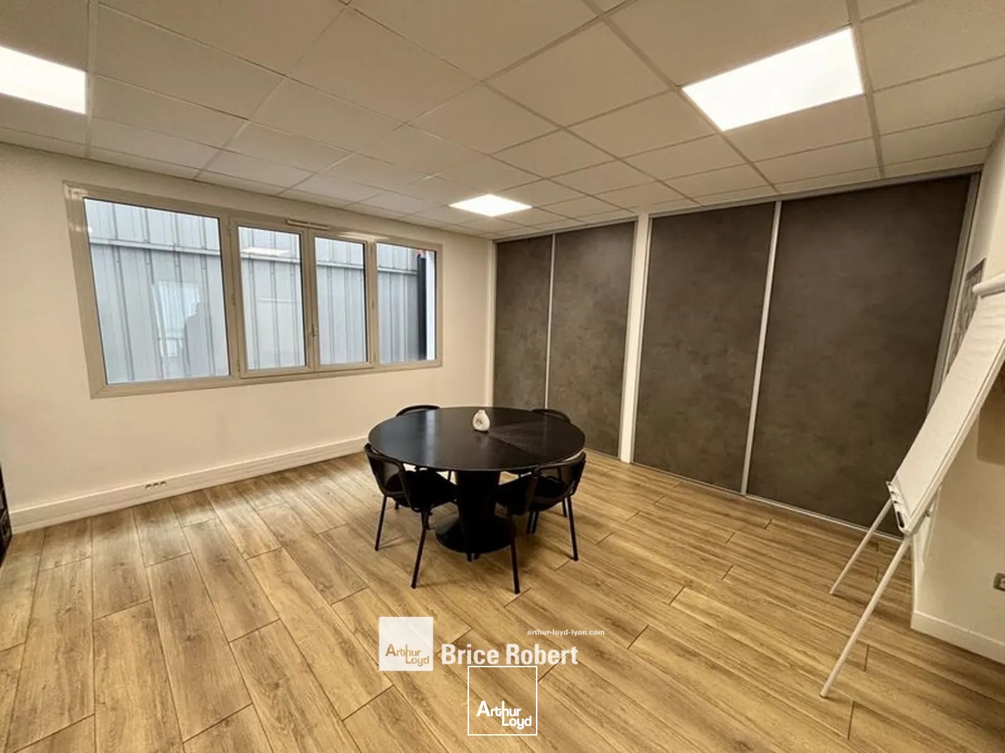 Bureaux - Location - VAULX EN VELIN - 69120 - 148-148 - 7982256