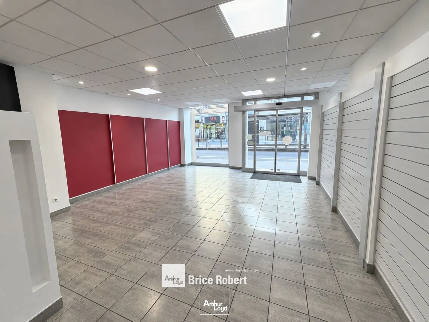 Locaux commerciaux - Location - LYON - 69003 - 234.77-234.77 - 7982263