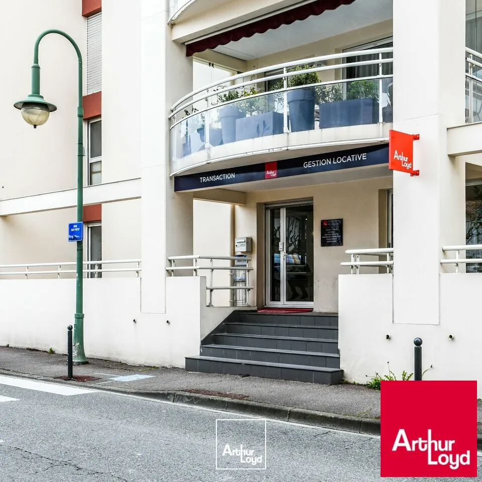 Locaux commerciaux - Location - BIARRITZ - 64200 - 104-104 - 8004723