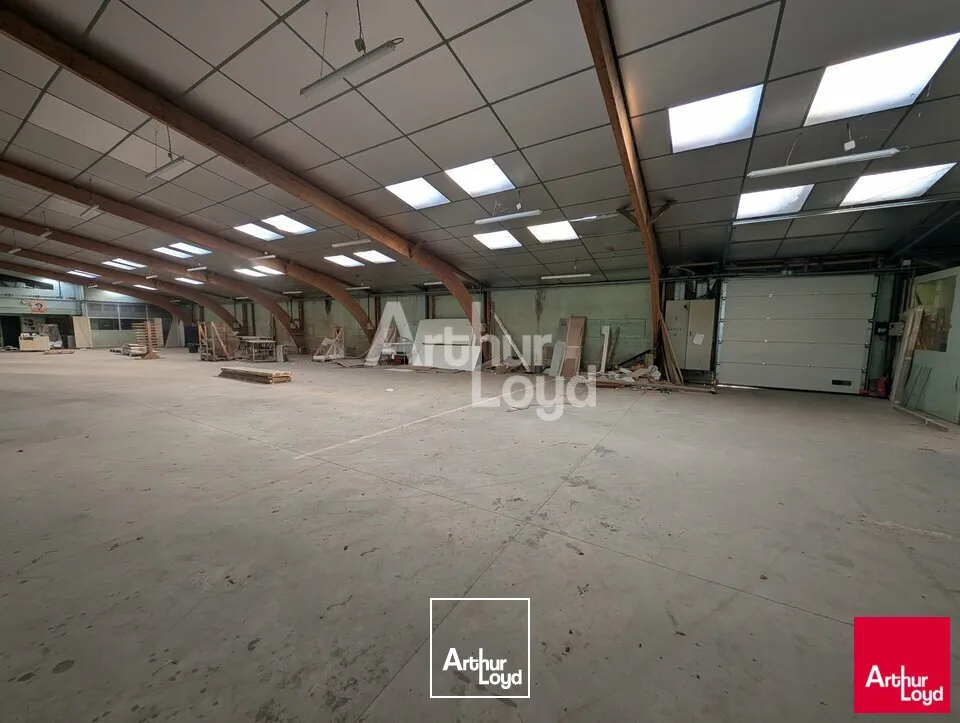 Locaux d'activité & Entrepôts - Vente - BÉDÉE - 35137 - 2400-2400 - 8013702