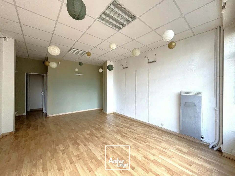 Bureaux - Vente - TOURS - 37000 - 32.76-32.76 - 8017062